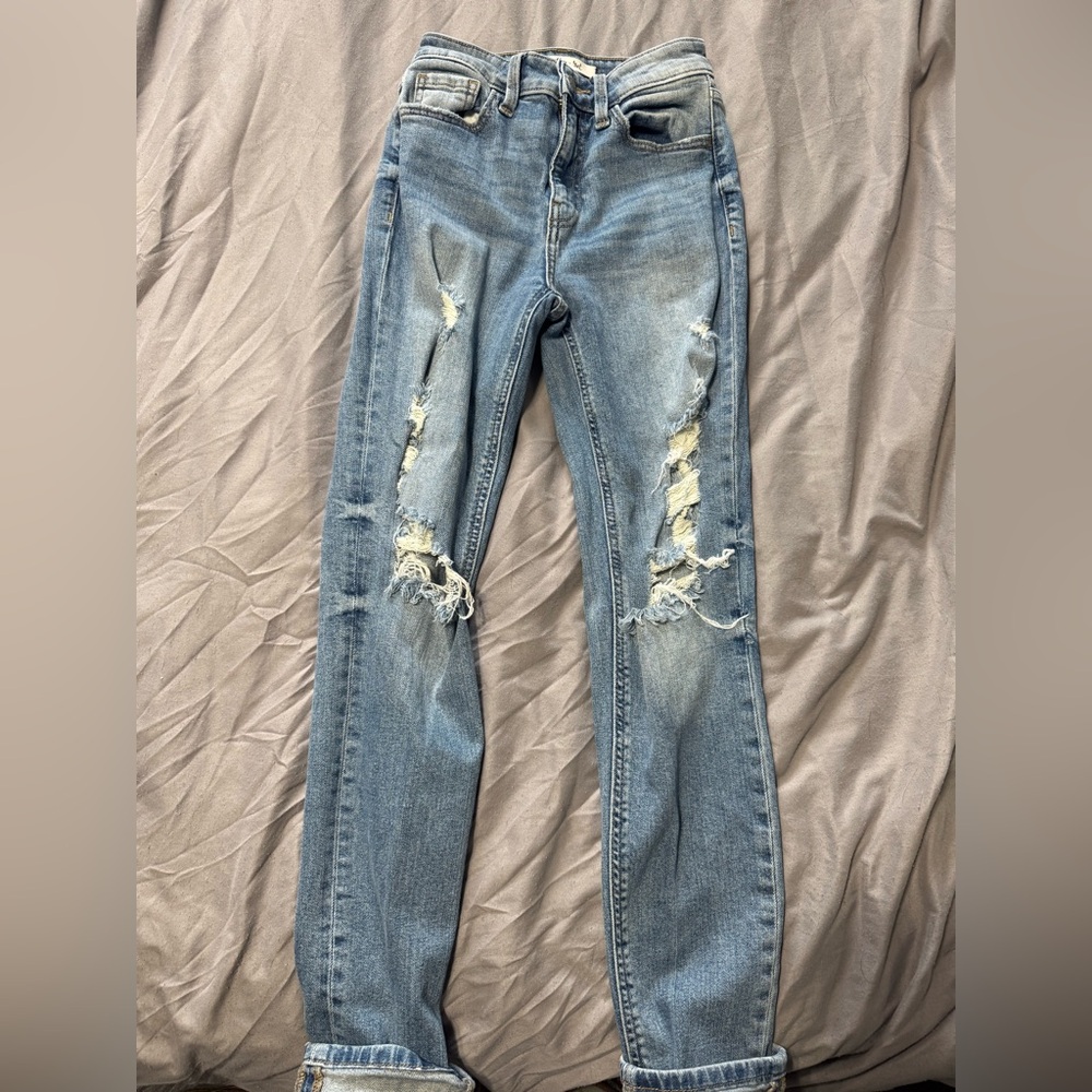 Classic mom fit, willow & root blue jean